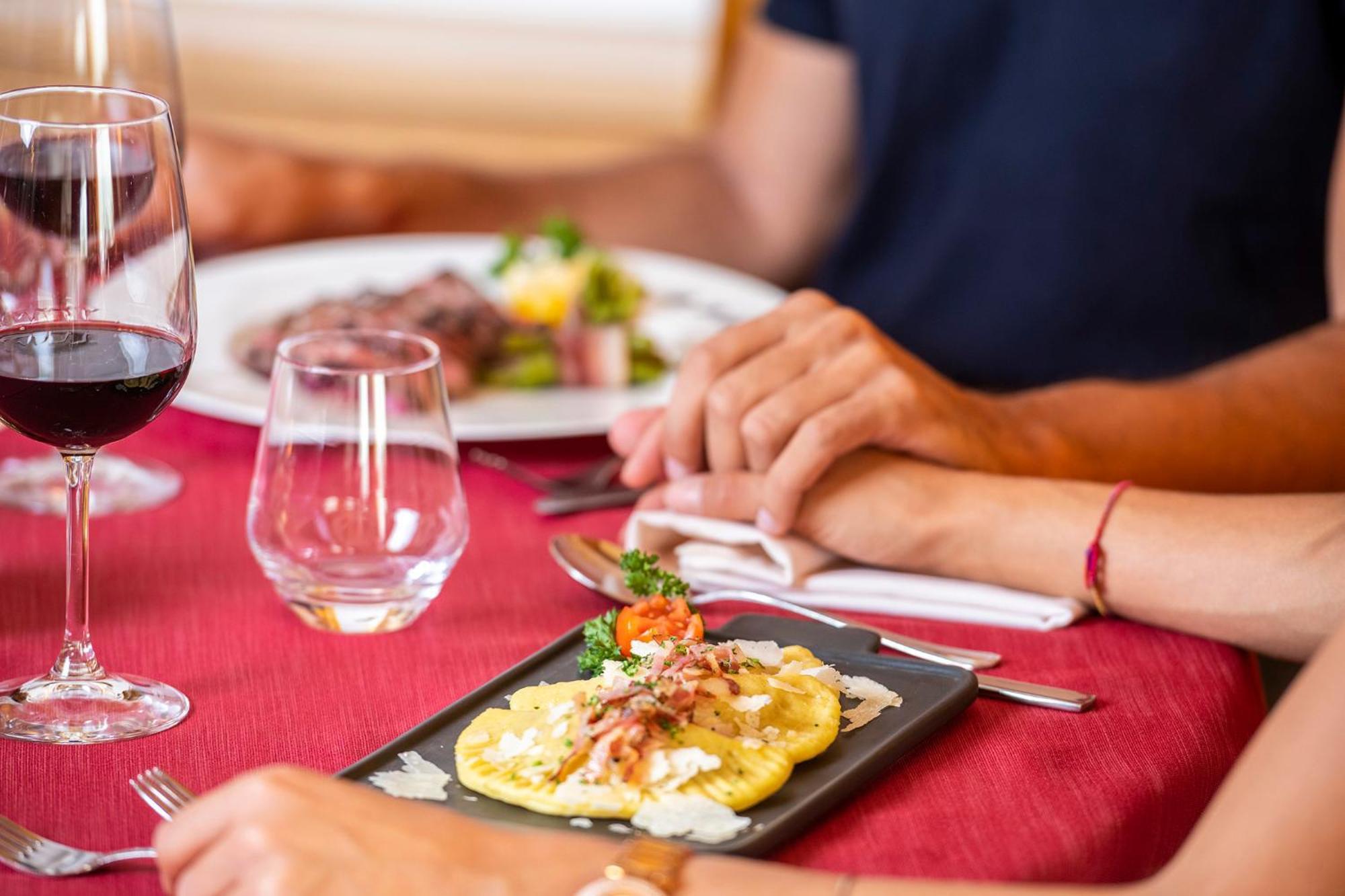 Hotel Alpino Wellness & Spa Peio Fonti Dış mekan fotoğraf