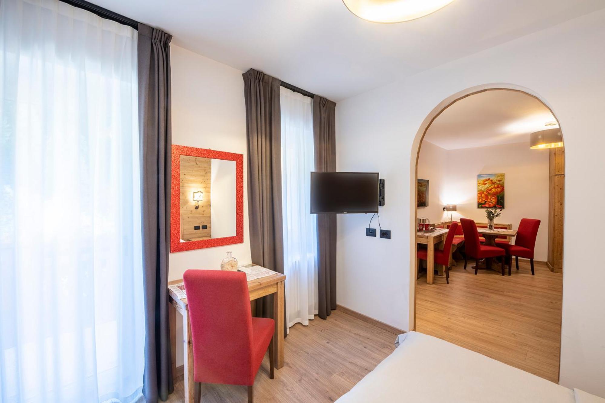 Hotel Alpino Wellness & Spa Peio Fonti Dış mekan fotoğraf