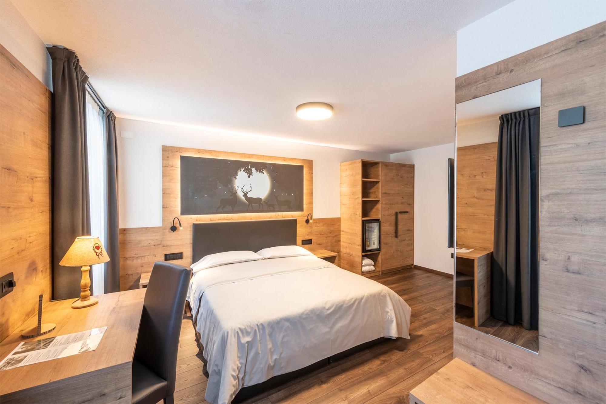 Hotel Alpino Wellness & Spa Peio Fonti Dış mekan fotoğraf