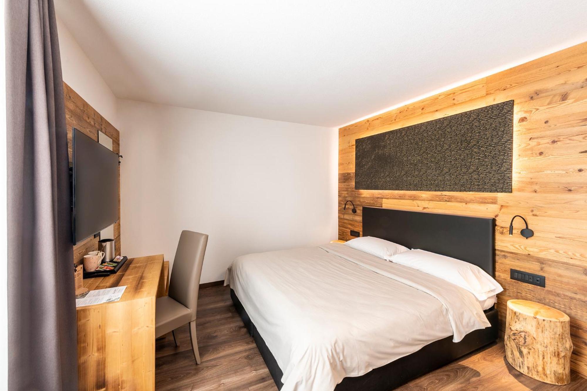 Hotel Alpino Wellness & Spa Peio Fonti Dış mekan fotoğraf